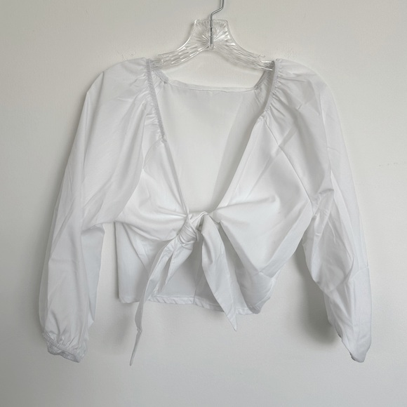 White Top + Bottom Set Size Large - Picture 6 of 11